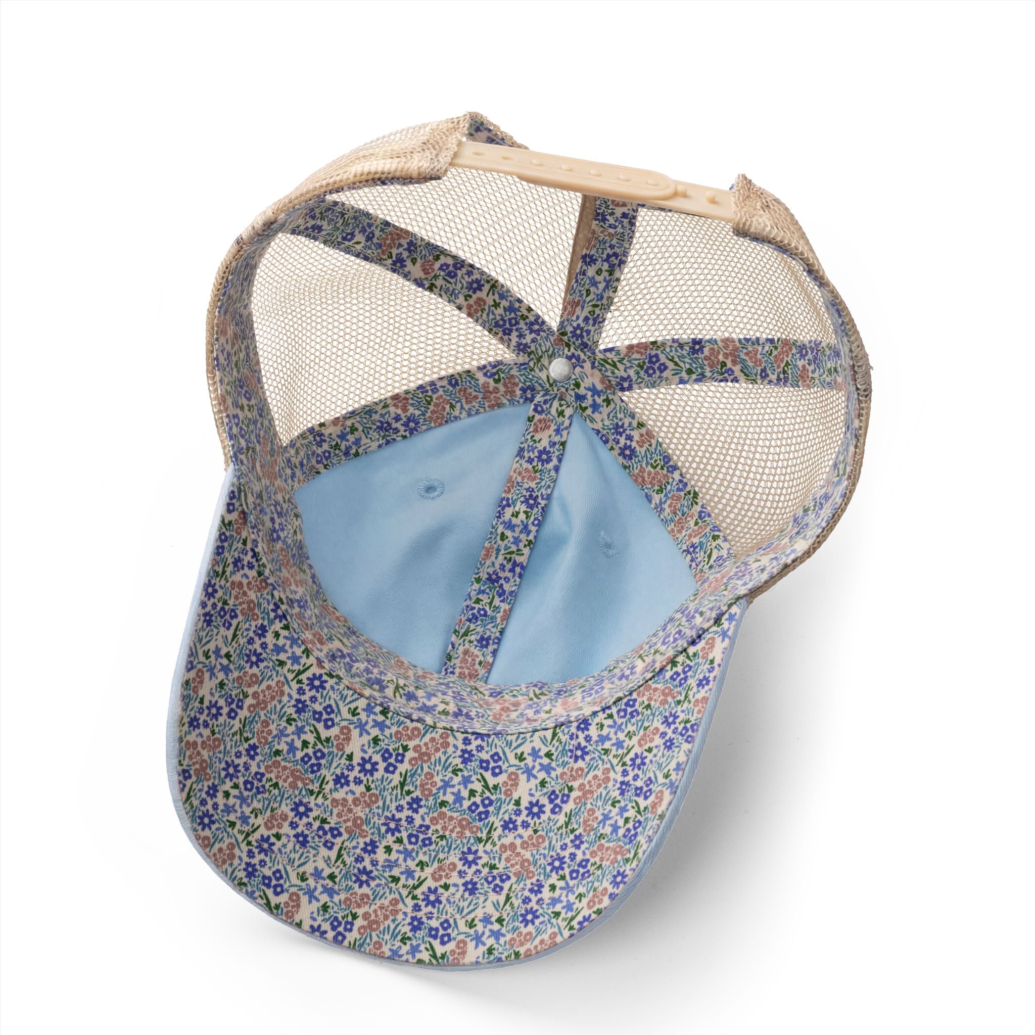 "Mama's Don't Let Your Babies" - Women's Washed Mesh-Back Cap