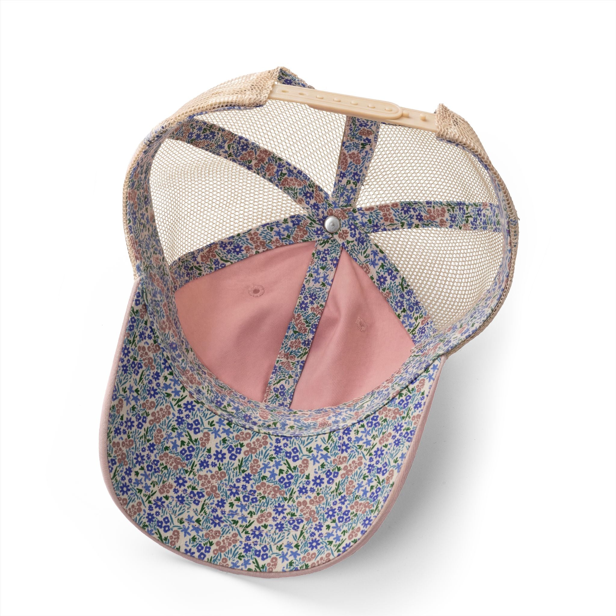 "Mama's Don't Let Your Babies" - Women's Washed Mesh-Back Cap